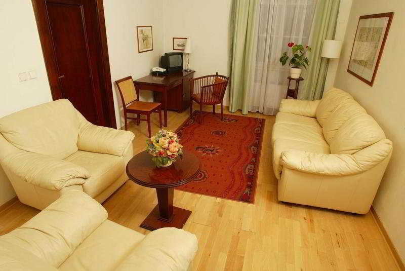 Cerna Liska Hotell Praha Eksteriør bilde