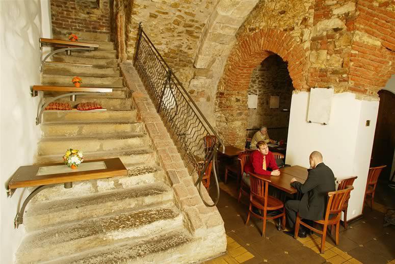 Cerna Liska Hotell Praha Eksteriør bilde